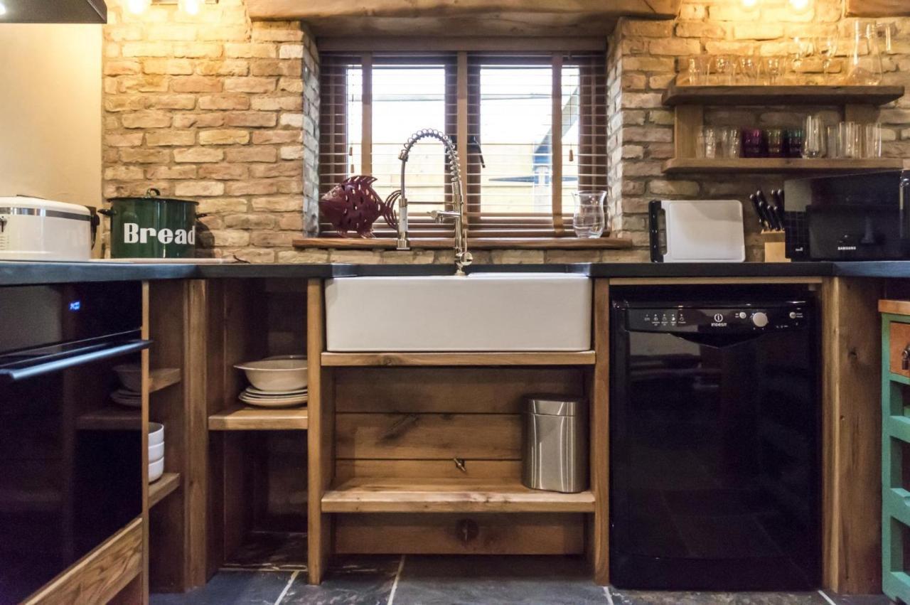 Lavender - Luxurious Barn Conversion - Blossom Farm Johnston Ngoại thất bức ảnh